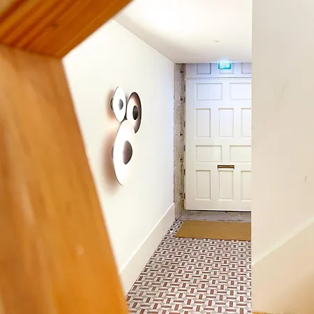 Award-winning Loft Design With View To Douro River