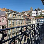 Award-winning Loft Design With View To Douro River Daire *