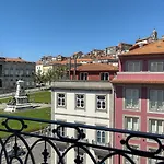 Daire Award-winning Loft Design With View To Douro River Porto