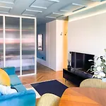 Award-winning Loft Design With View To Douro River Daire *