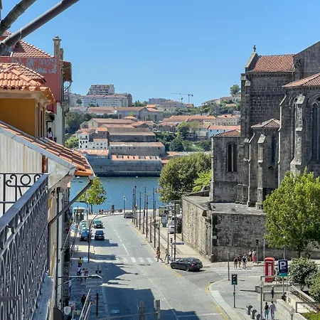 아파트 Award-winning Loft Design With View To Douro River *