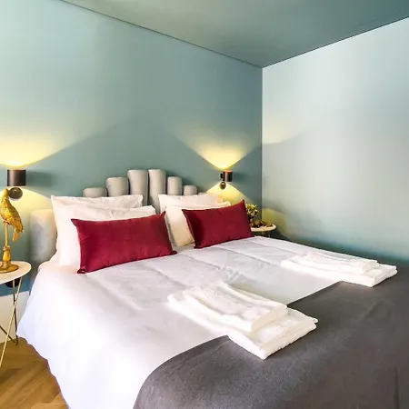 Apartment Award-winning Loft Design With View To Douro River Porto