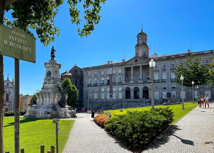 Award-winning Loft Design With View To Douro River