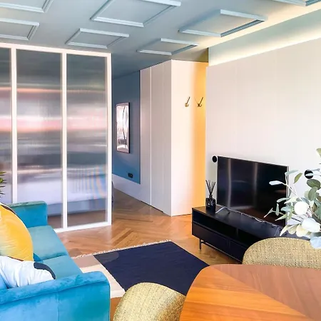 Award-winning Loft Design With View To Douro River Apartamento *